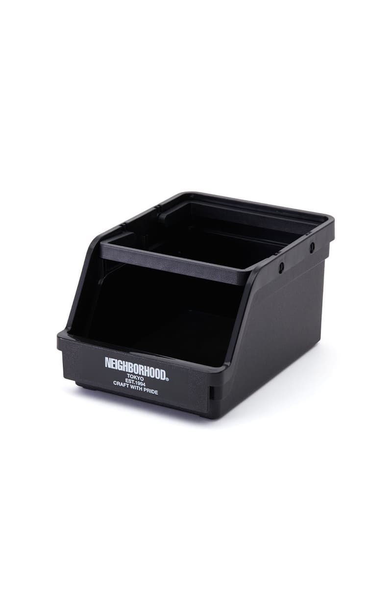 NEIGHBORHOOD 推出全新「BOOKSTORE」系列生活配件