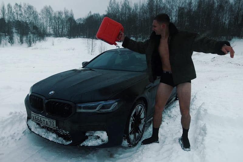 俄羅斯網紅親手焚毀豪車 BMW M5 Competition 引起網絡熱議