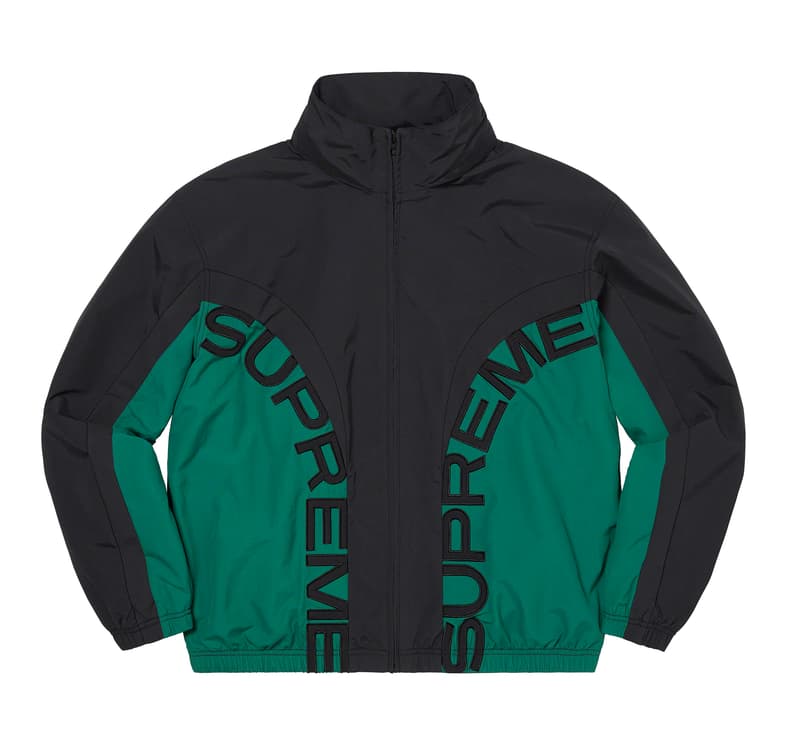 Supreme 2022 春夏服裝系列