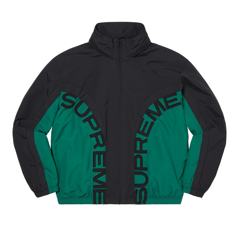 Supreme 2022 春夏服裝系列