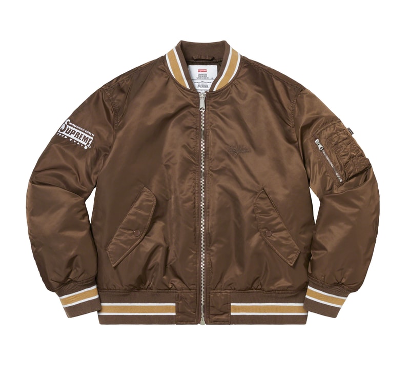 Supreme 2022 春夏服裝系列