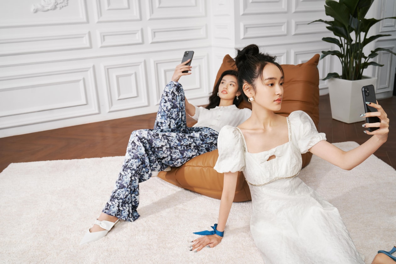 从「NEW MODA」视角出发，解读当下中国女性时尚的变迁与革新