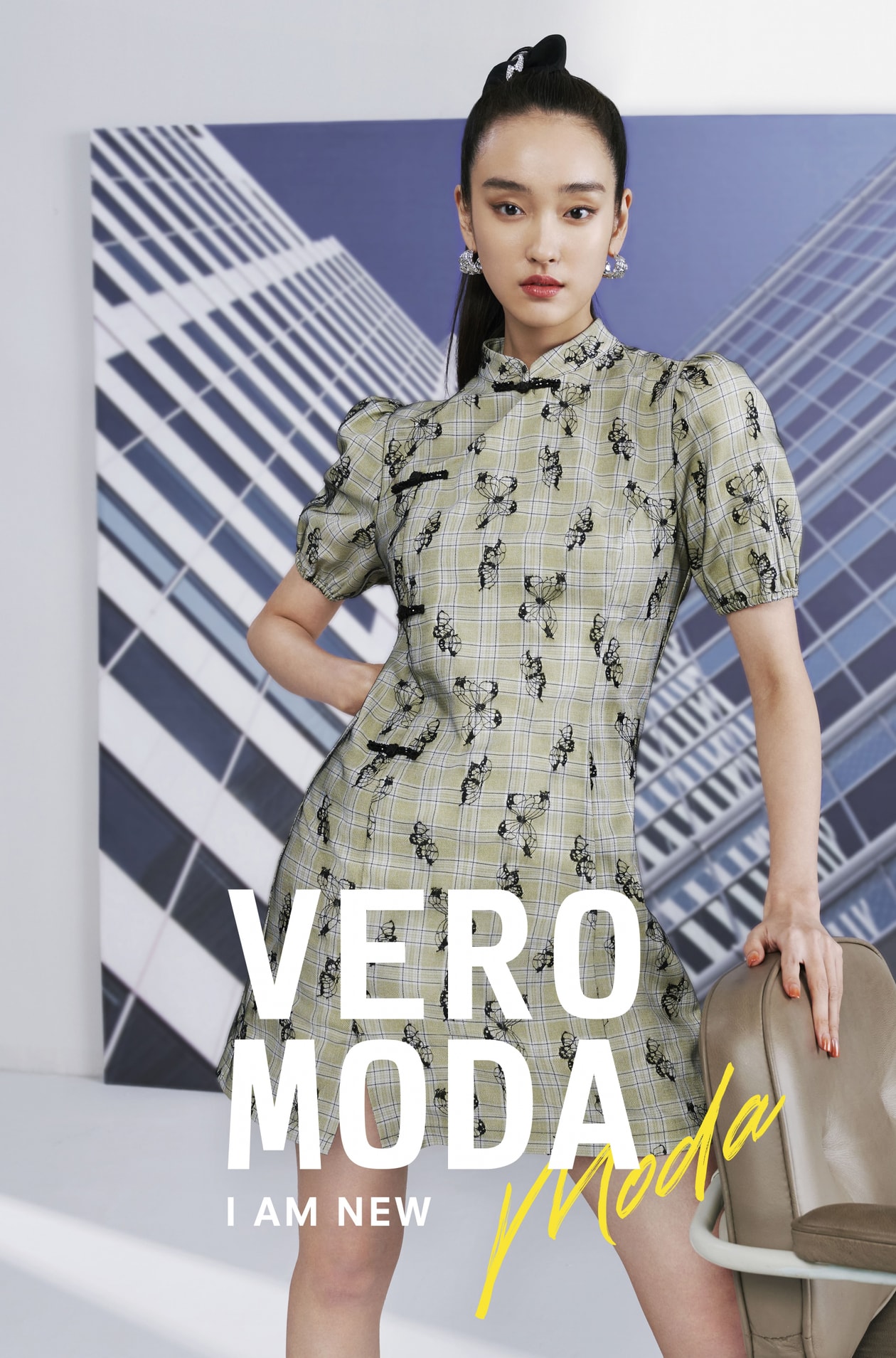 从「NEW MODA」视角出发，解读当下中国女性时尚的变迁与革新