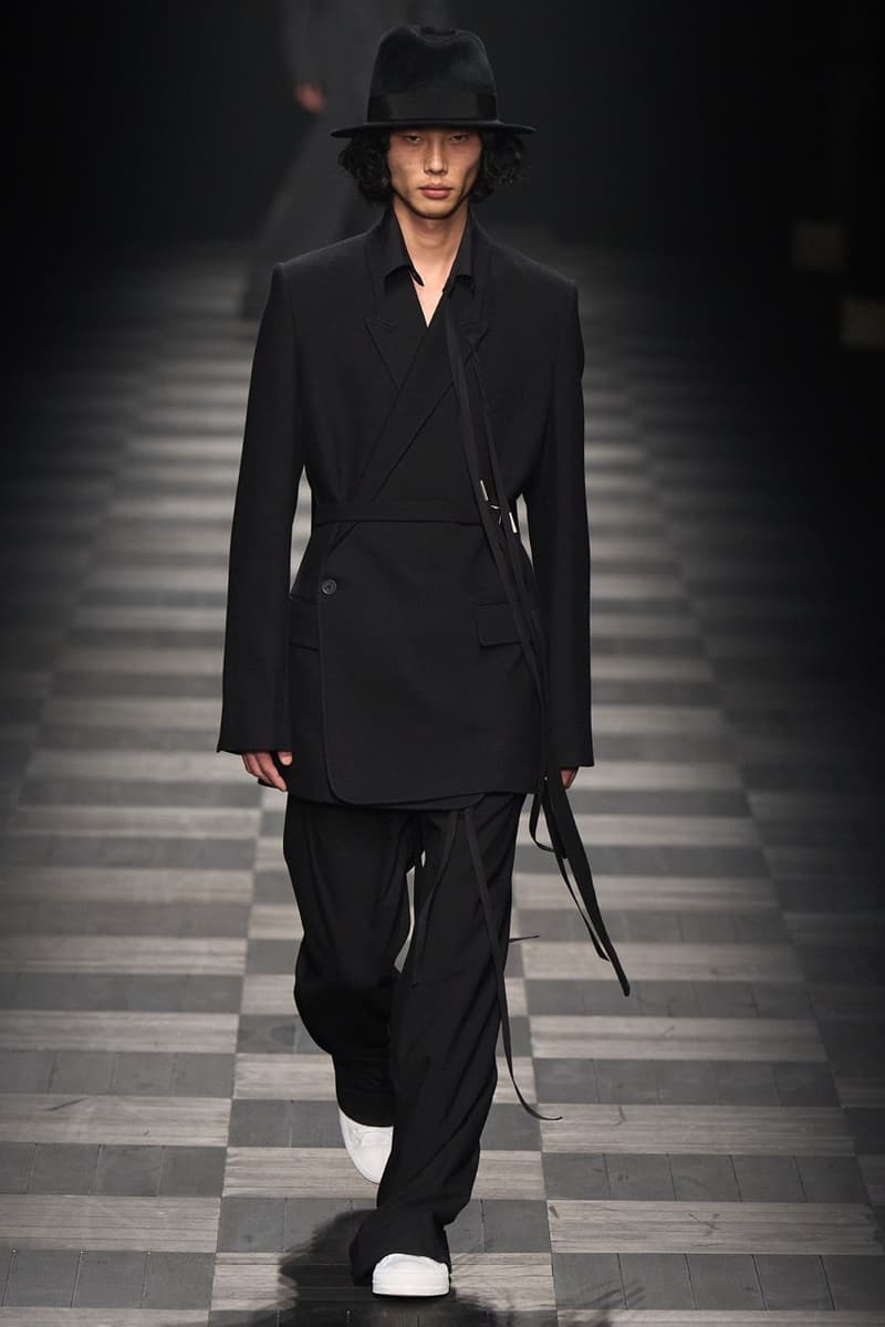 Ann Demeulemeester 正式發佈 2022 秋冬系列秀場