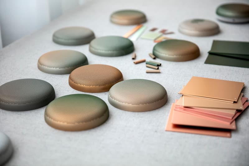 Bang & Olufsen 携手工业设计师 Cecilie Manz 打造限定版 Beosound A1 DUNE