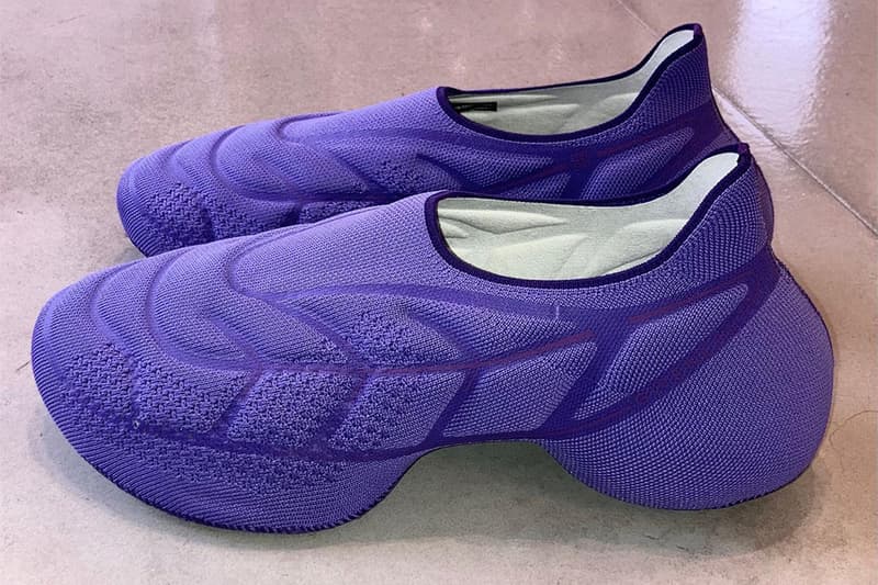 Matthew M Williams 率先曝光 Givenchy 2022 秋冬全鞋針織套穿式鞋款 TK360