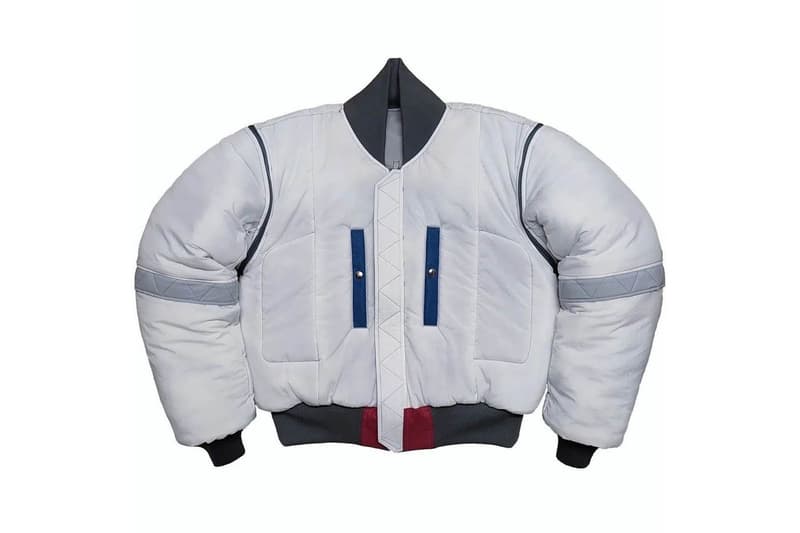 東京手製單位 MEMENTOMORI 打造《機動戰士高达 Gundam》主題雙面穿飛行外套