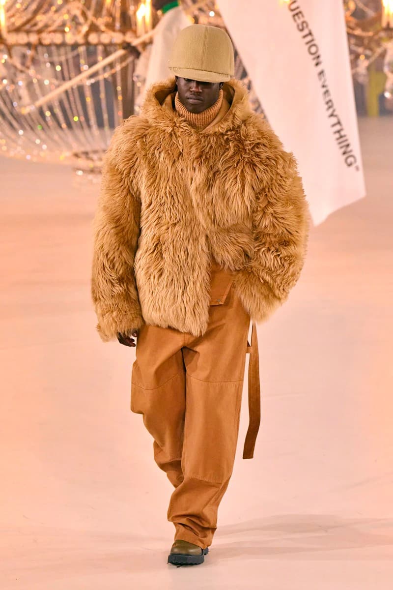 Off-White™ 正式發佈 2022 秋季成衣系列大秀「Spaceship Earth：an"Imaginary Experience"」