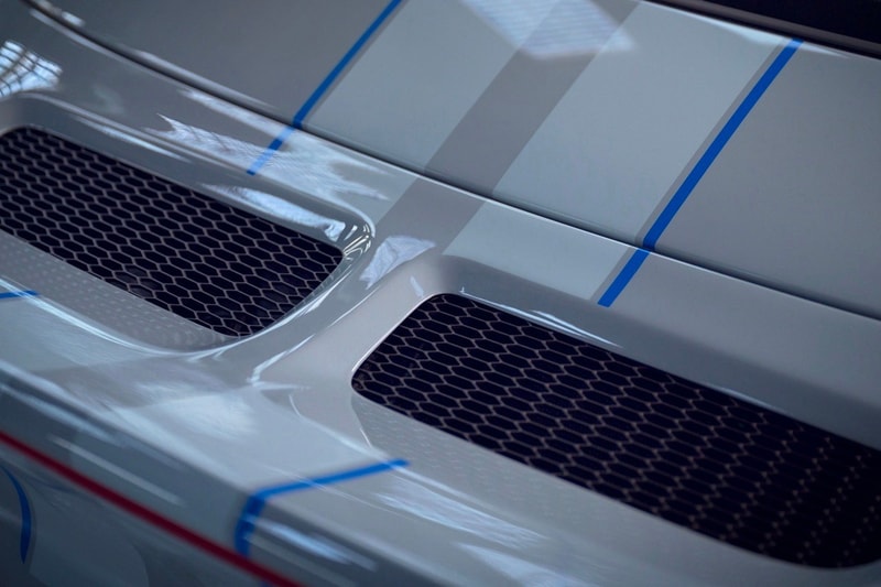 Porsche 展示獨一無二原廠定製車型 911 Classic Club Coupe