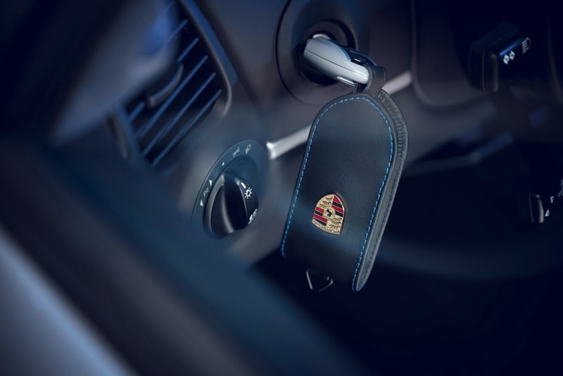 Porsche 展示獨一無二原廠定製車型 911 Classic Club Coupe