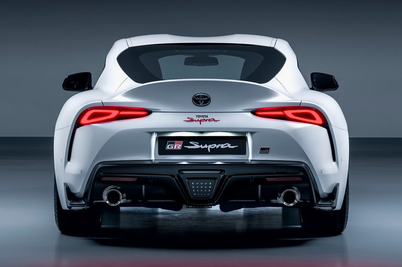 全新 2023 款 Toyota GR Supra 手动挡车型正式发布