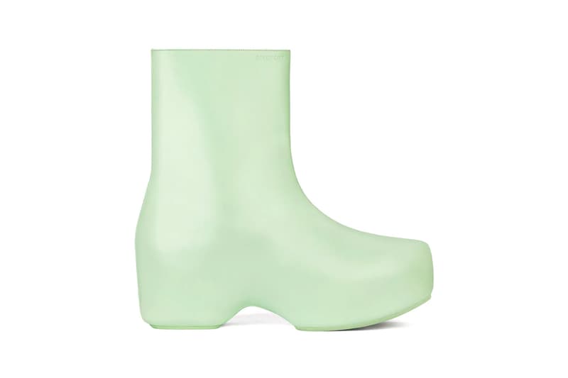 Givenchy 释出 2022 春夏 G Clog 系列靴款