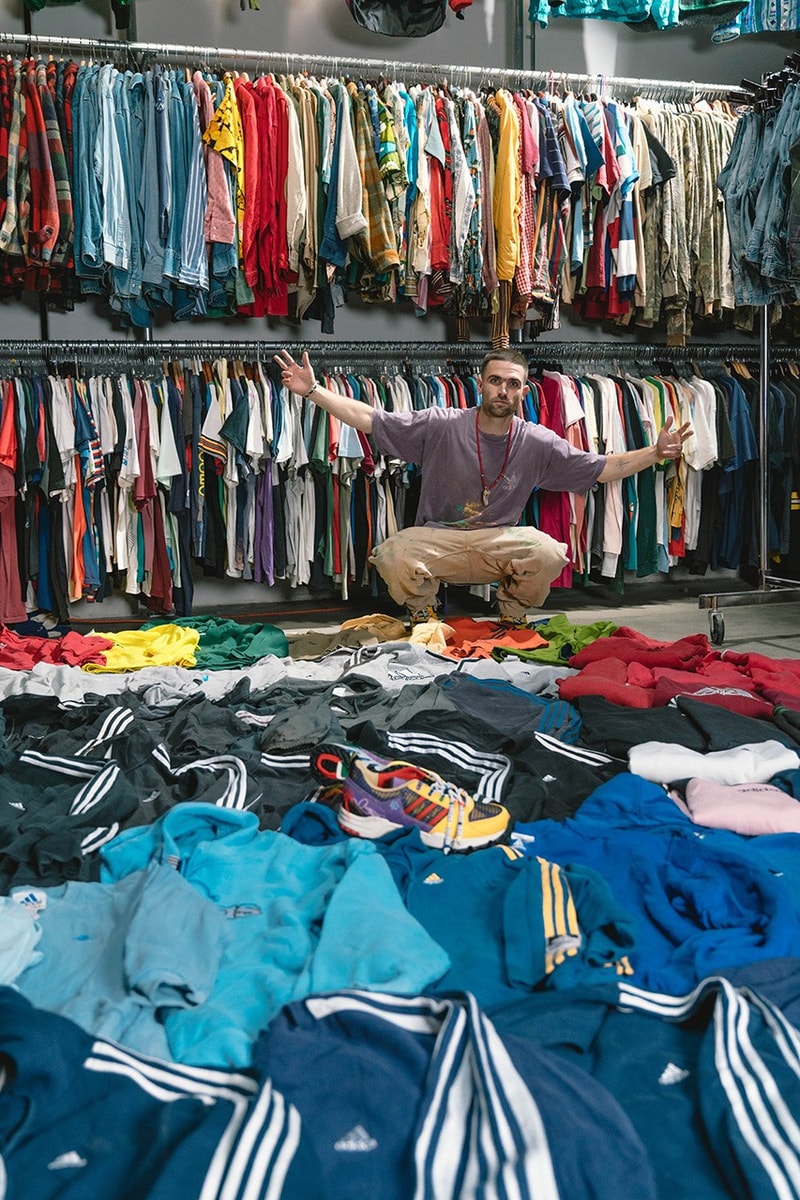 Sean Wotherspoon 携手 adidas 于 Coachella 赠送复古重制夹克
