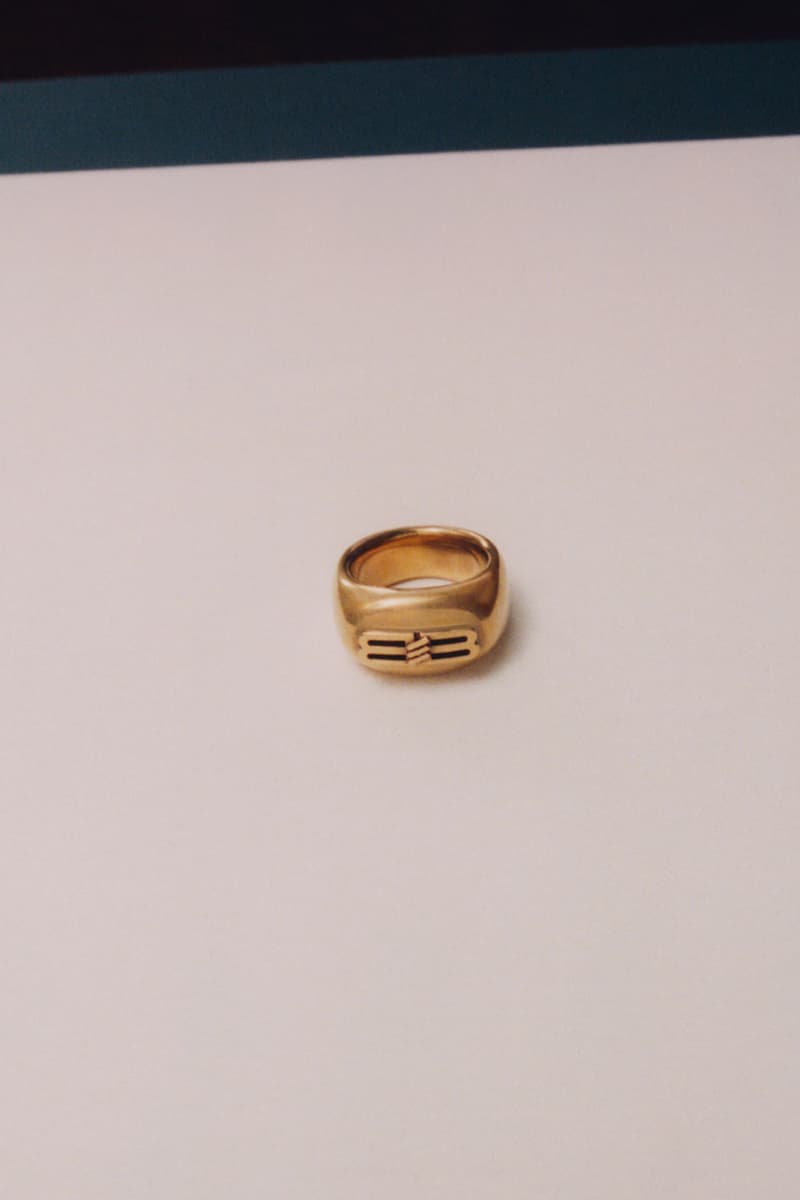 Kim Kardashian、Kat Zhang、BFRND 等人出鏡 Balenciaga 最新形象大片