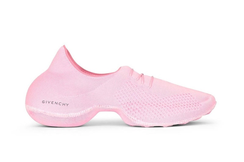 Matthew M Williams 打造 Givenchy 全針織襪套式鞋款 TK360 發售情報公開