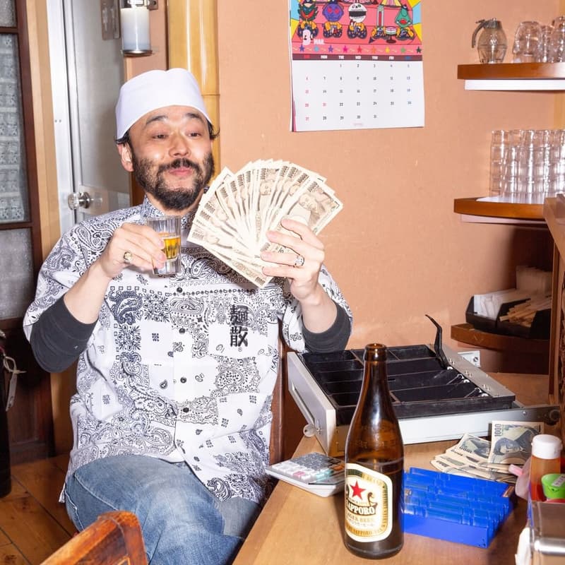 MIYAGIHIDETAKA 為原宿知名烏龙麵餐館「麵散」打造制服