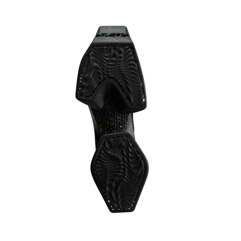 SCRY 正式发布全新 Stela Basic & Erosion 鞋款系列