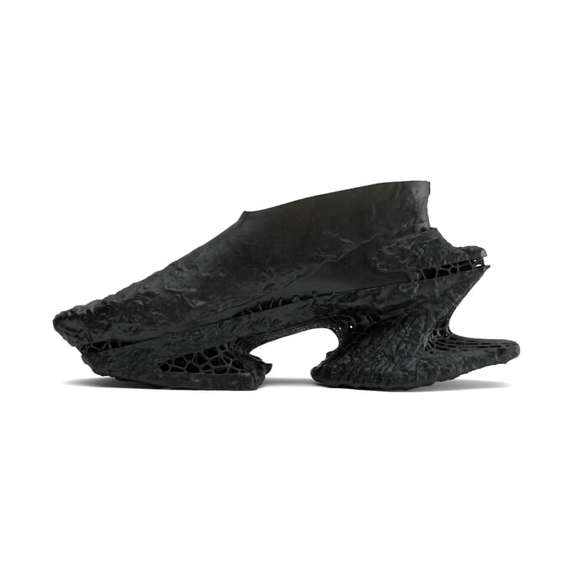 SCRY 正式发布全新 Stela Basic & Erosion 鞋款系列