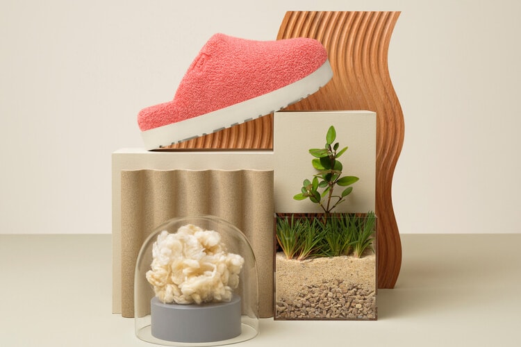 UGG®  正式发布 2022 年春夏 Icon-Impact 环保系列鞋履