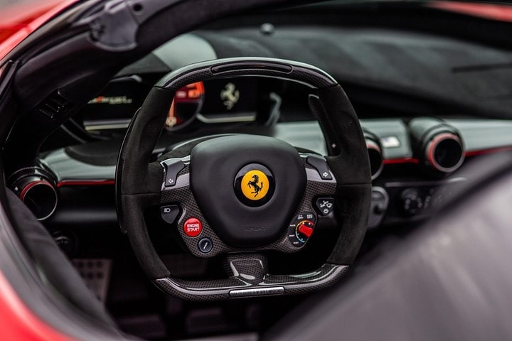 全球限量 210 辆「马王」LaFerrari Aperta 拍卖竞标价突破 $500 万美元