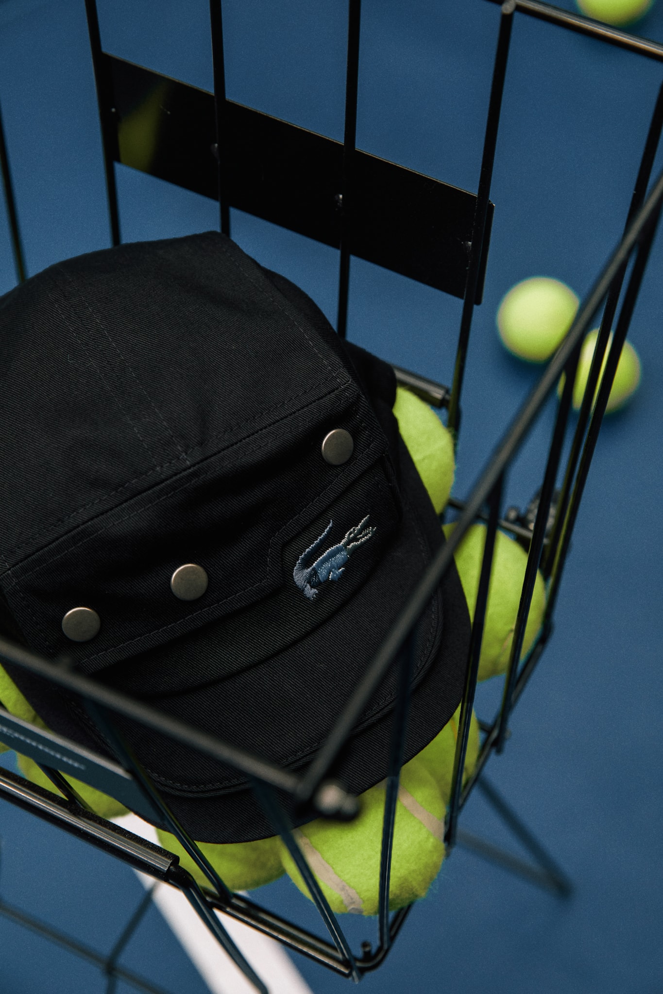 未来世界里的复古「鳄鱼」,LACOSTE x C2H4® 联名企划幕后记录 | Manual Exposure