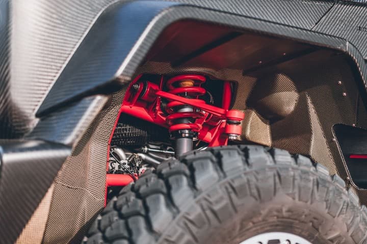 Brabus 打造 900 匹马力豪华定制 G-Class 全地形越野车