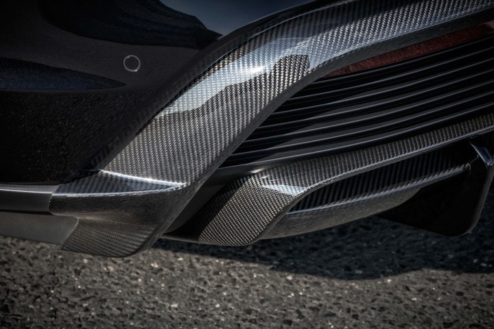 Brabus 打造 Porsche Taycan Turbo S 全新碳纤维定制改装车型