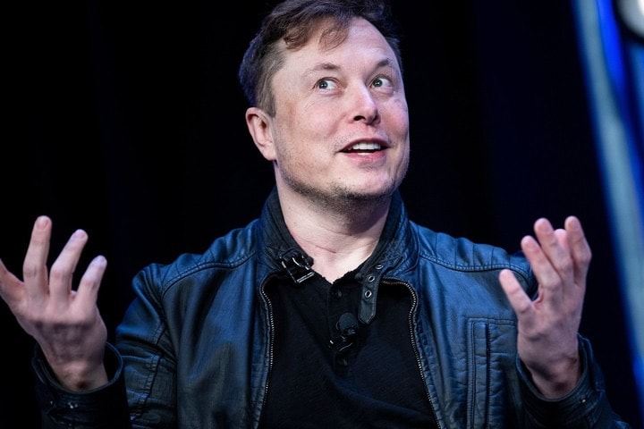 Elon Musk 换上《Bored Ape Yacht Club》头像后使加密货币 ApeCoin 飙升约 20%
