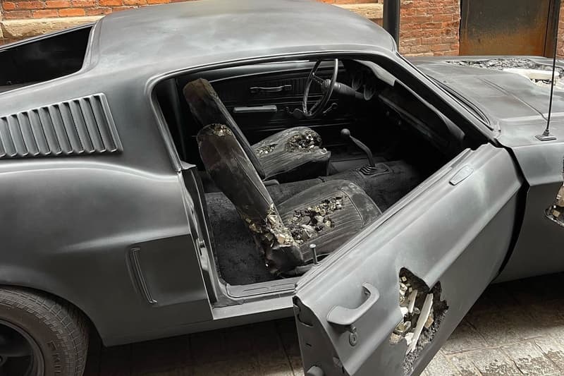 近賞 Daniel Arsham 打造 1968 Ford Mustang GT 經典車款雕塑