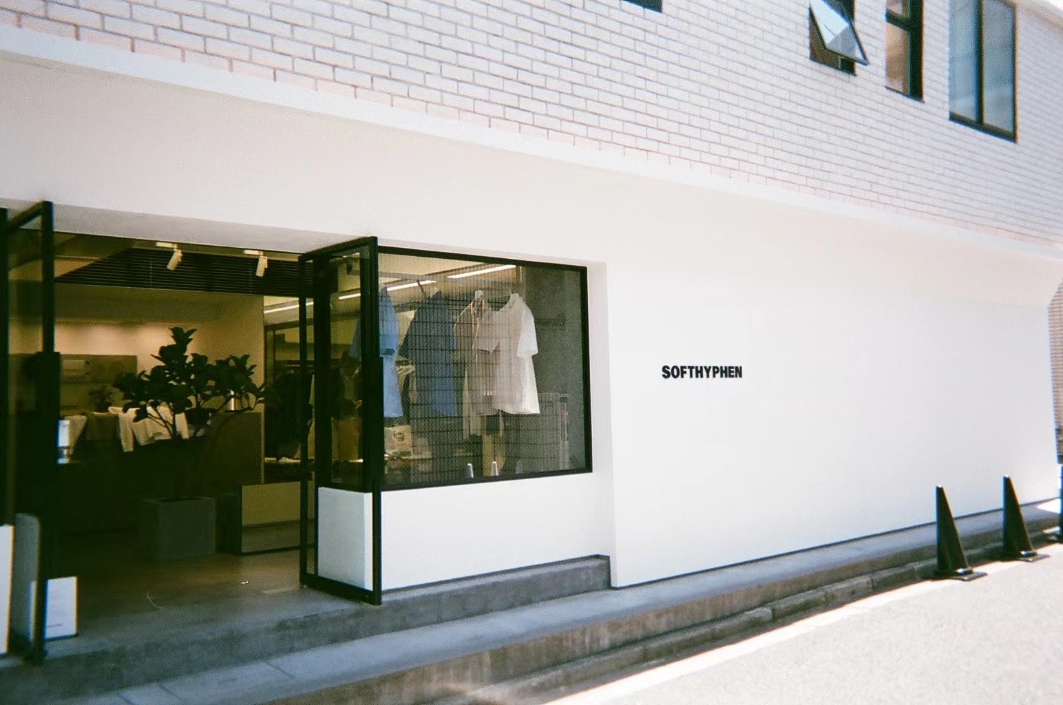 Manual Exposure:吉井雄一拍下 SOFTHYPHEN 的工作日常