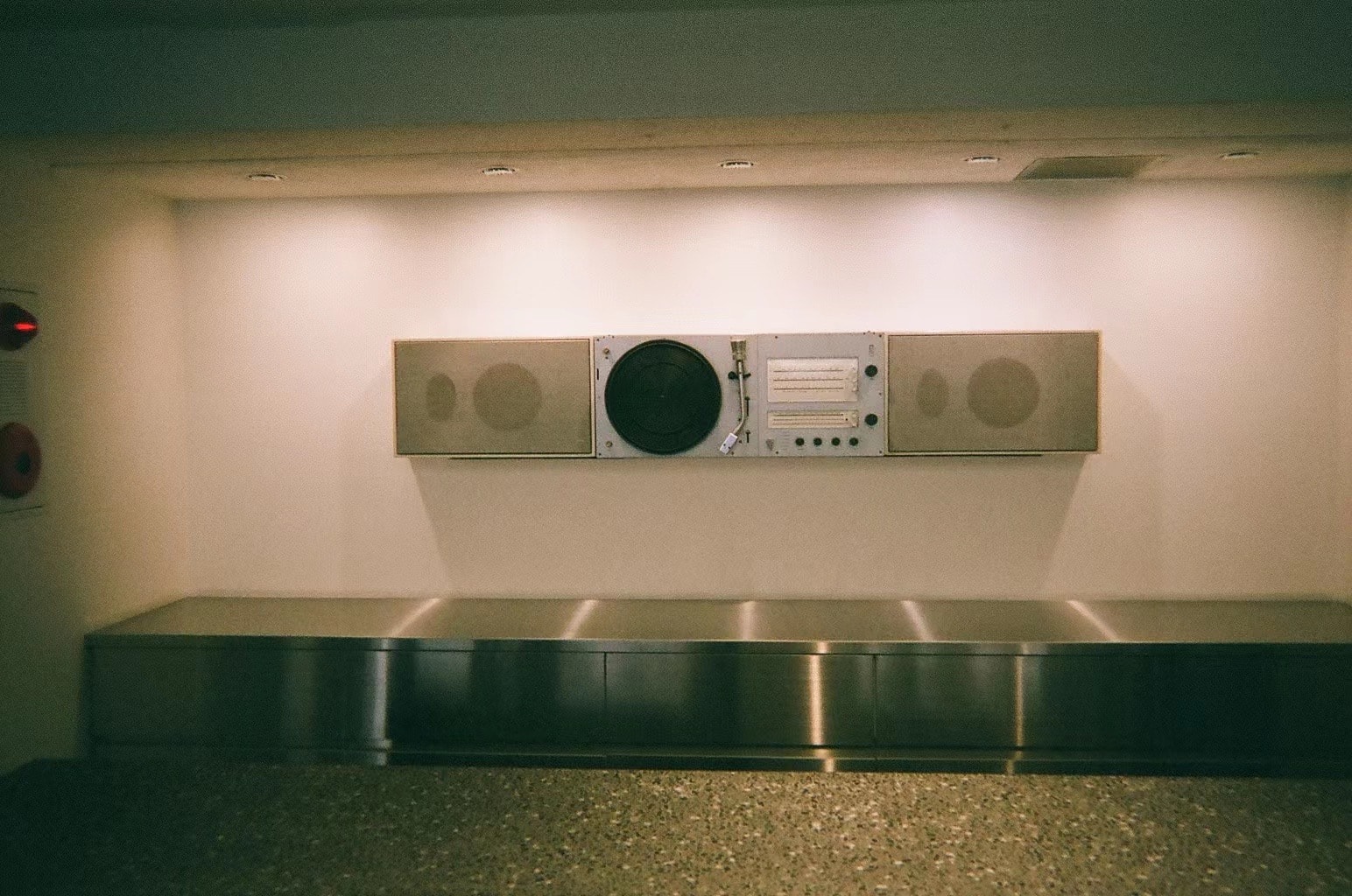 Manual Exposure:吉井雄一拍下 SOFTHYPHEN 的工作日常