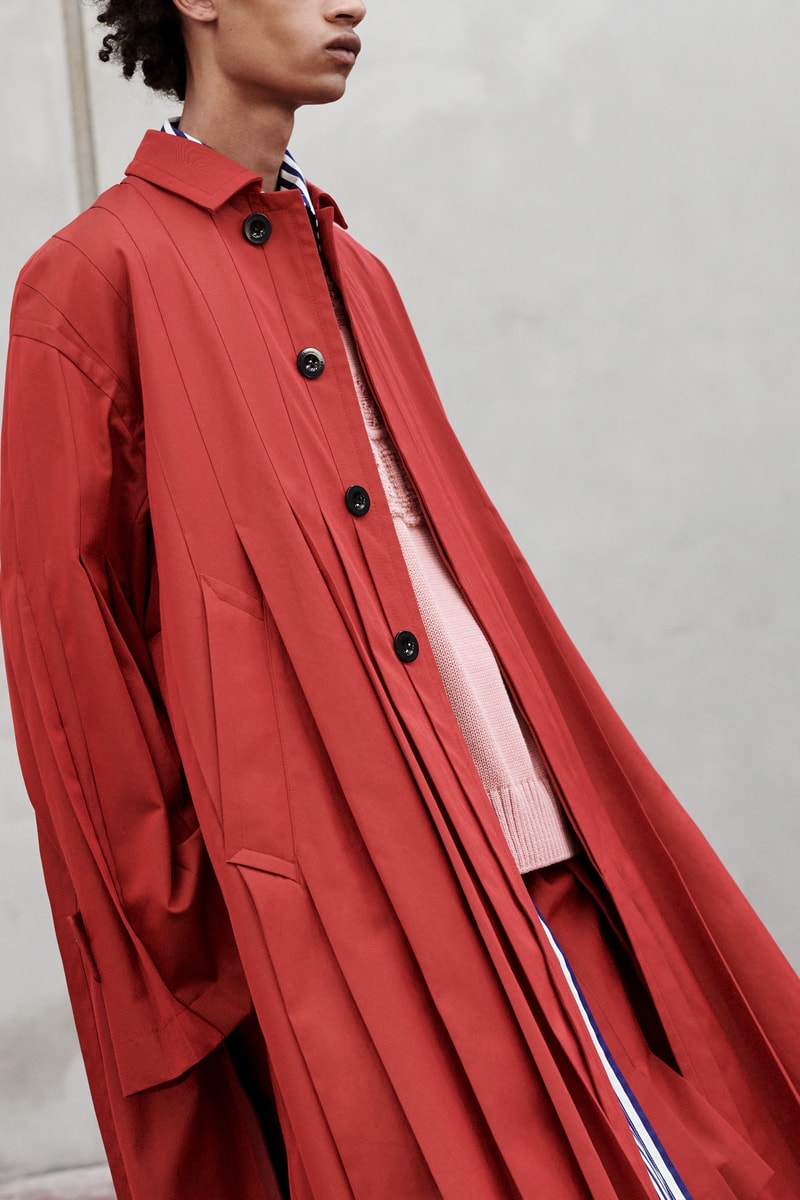 sacai 发布 2023 春夏男装系列 
