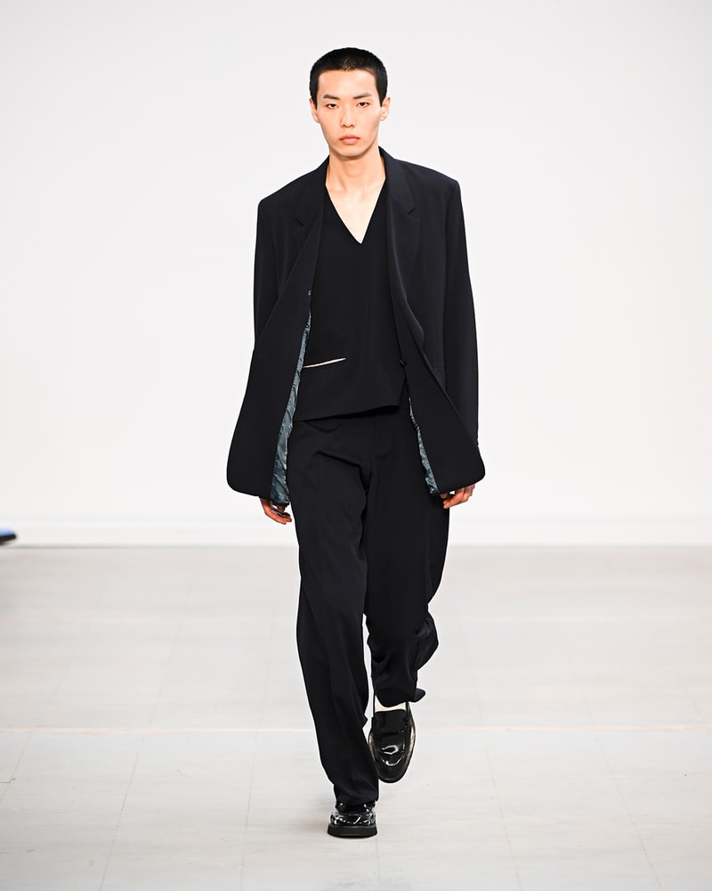 Paul Smith 发布 2023 春夏男装系列 