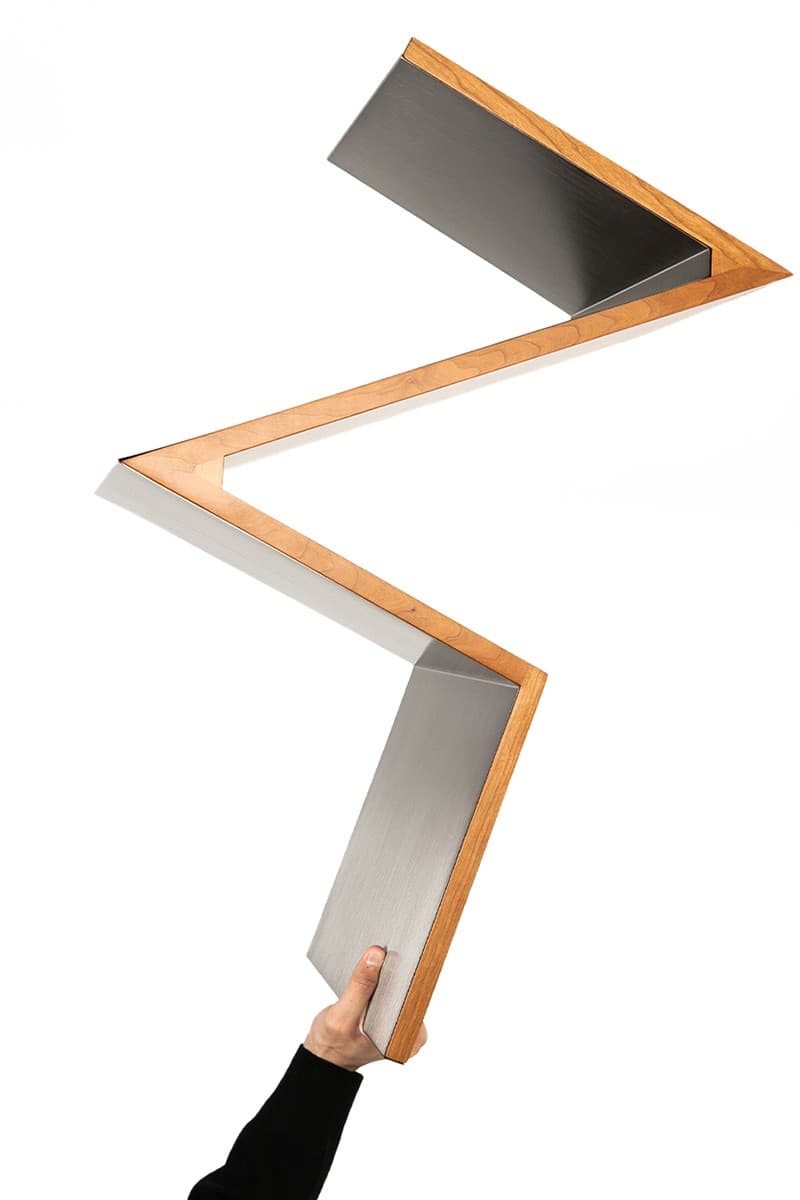 Cassina 攜手 One Block Down 推出聯乘限量版「Zig Zag」座椅