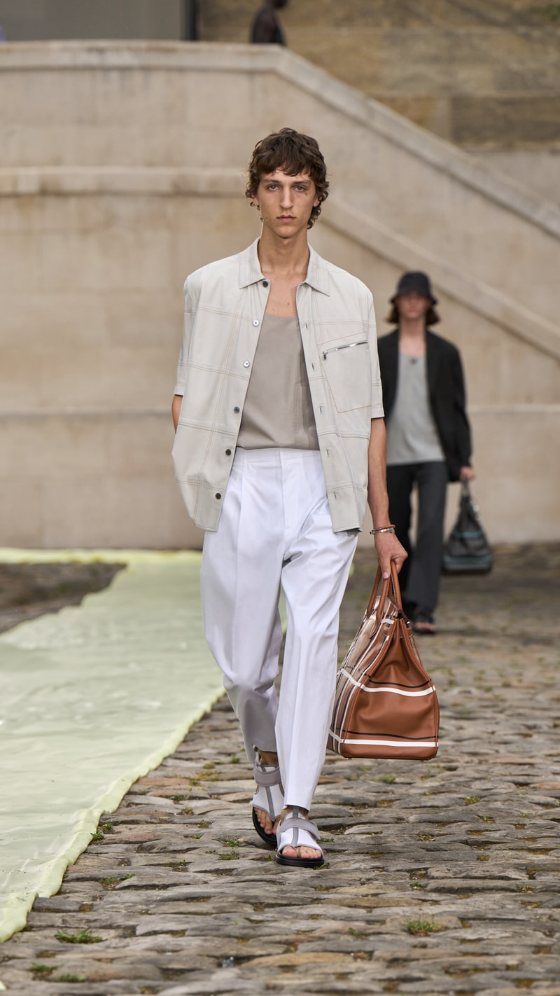 Hermès 正式发布 2023 春夏男装系列