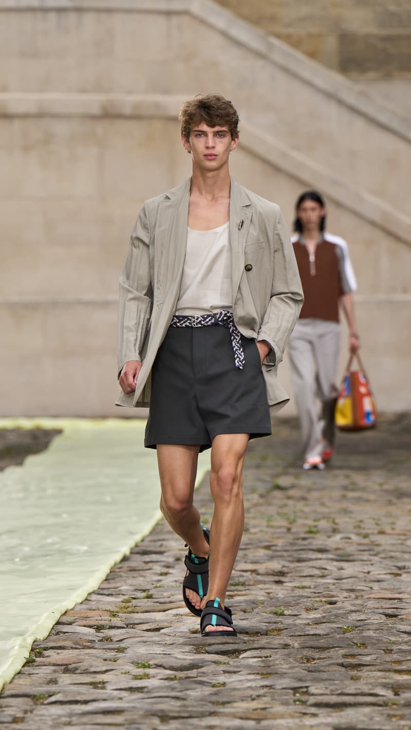 Hermès 正式发布 2023 春夏男装系列