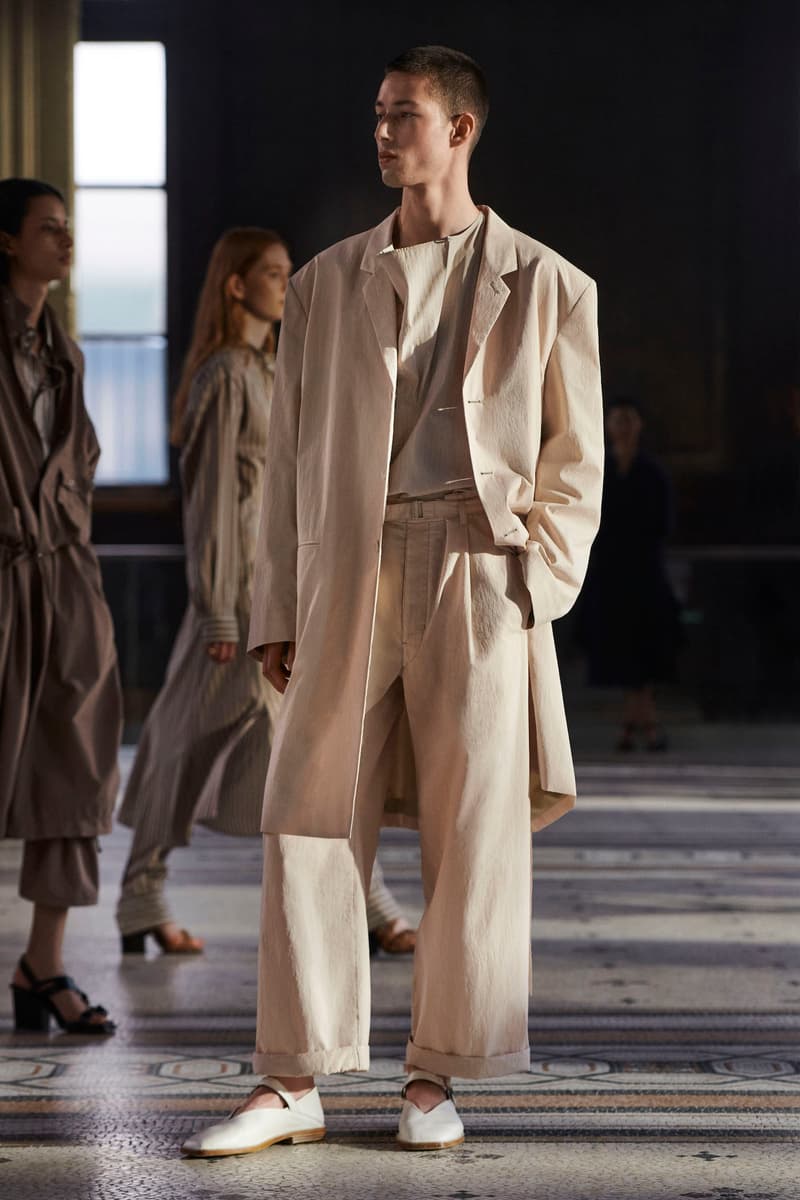 LEMAIRE 正式发布 2023 春夏系列