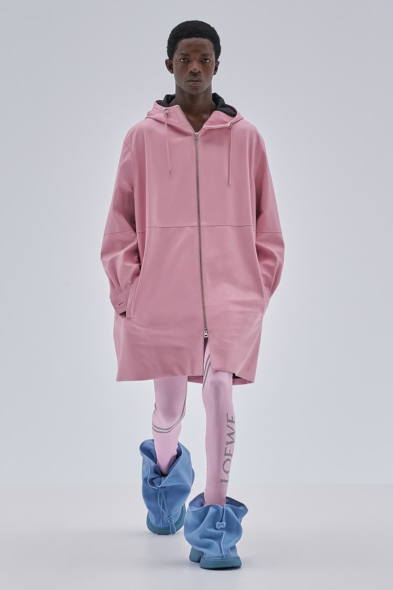 LOEWE 2023 春夏男裝大秀正式登場