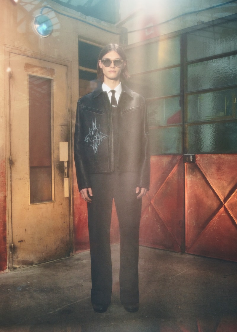 Louis Vuitton 发布 2023 早春男士系列「Fall in Love」