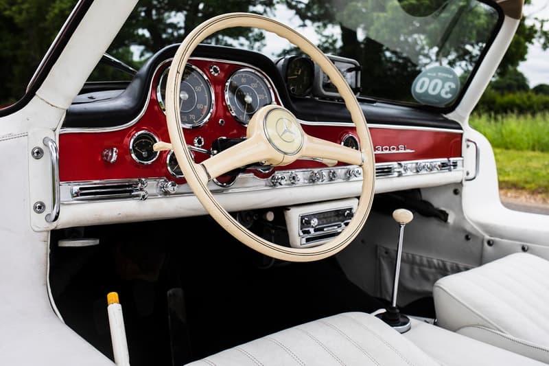 HYPEBEAST 實測經典毆翼豪車 Mercedes-Benz 300SL Gullwing