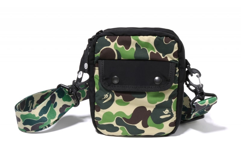 A BATHING APE®︎ x STASH x  LEICA  三方联名 D-LUX 7 相机正式登场