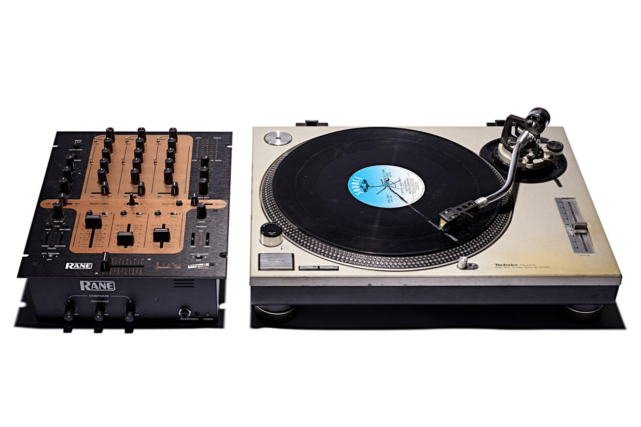 黑胶唱机成为传奇乐器，五十岁的 Technics SL-1200 为何被称作 DJ 的「施坦威」