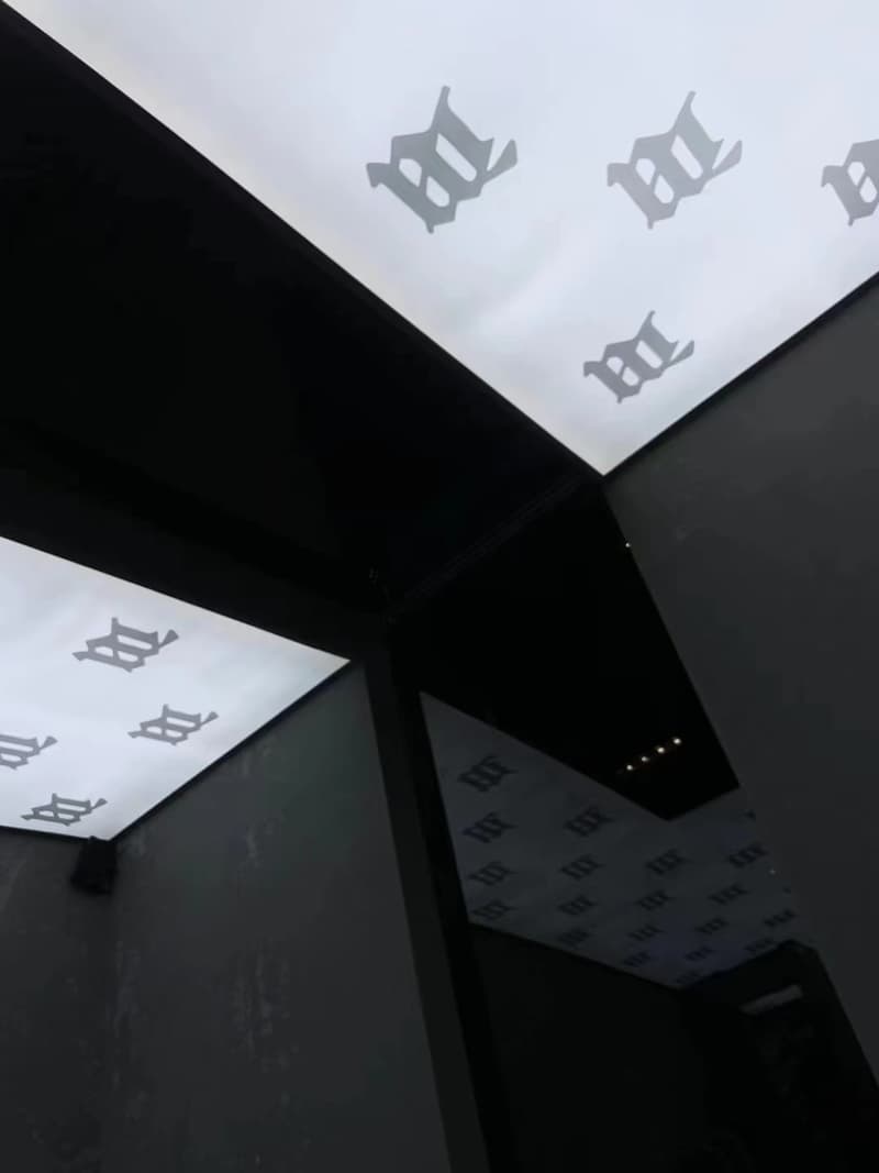 走进 MISBHV 超时空工业俱乐部 Pop up 空间