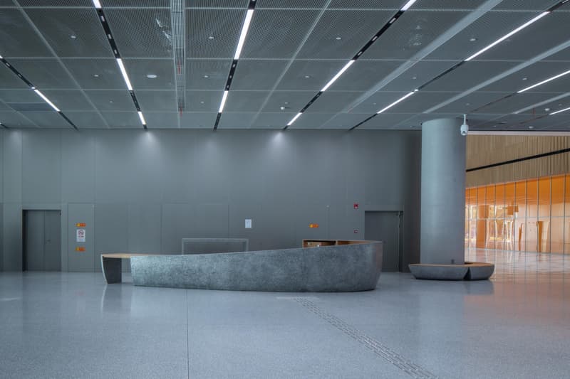 中国最大的图书馆上海图书馆东馆正式开放