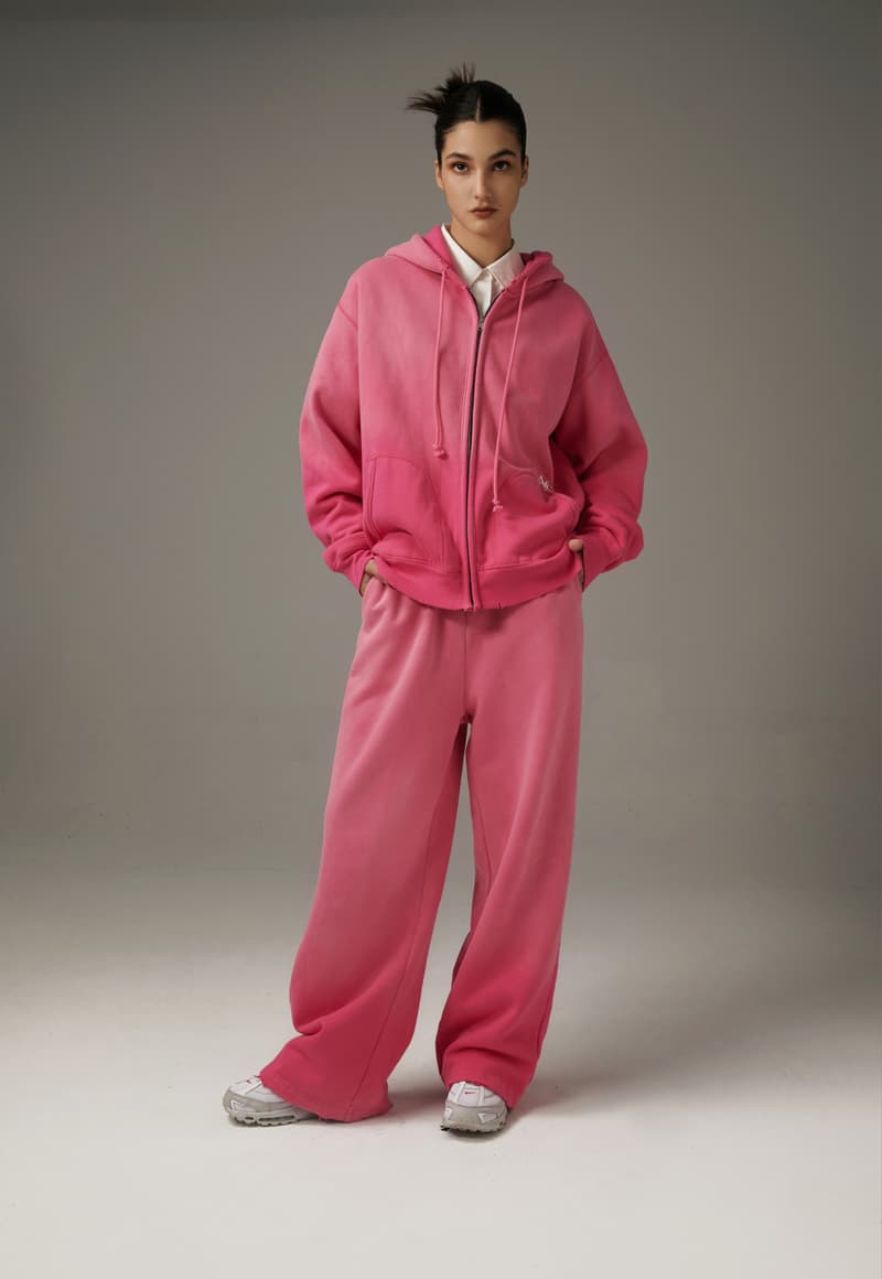 AHHH 正式发布 2022 秋冬系列 Lookbook