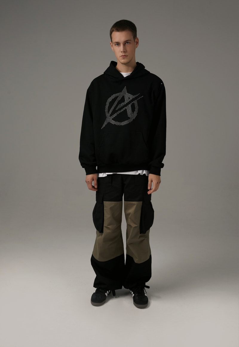 AHHH 正式发布 2022 秋冬系列 Lookbook