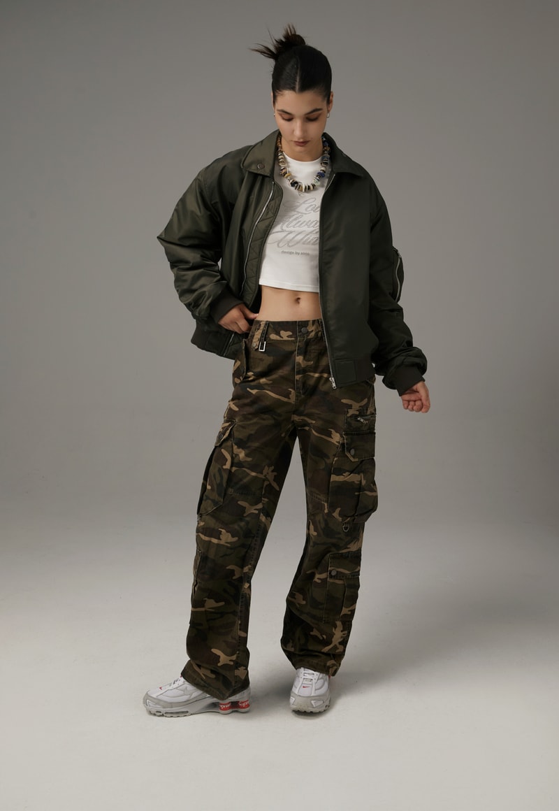 AHHH 正式发布 2022 秋冬系列 Lookbook