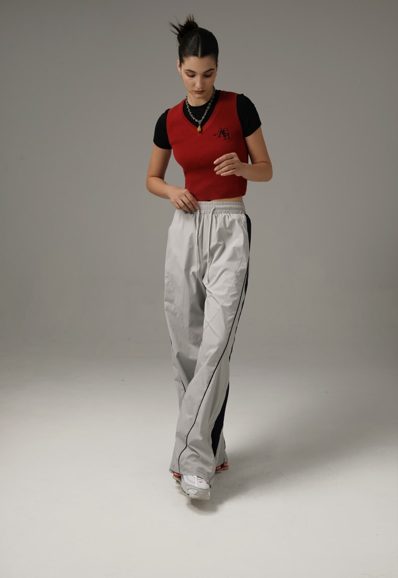 AHHH 正式发布 2022 秋冬系列 Lookbook