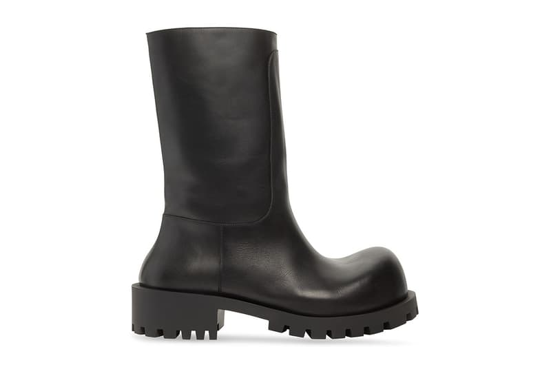 Balenciaga 正式推出 2022 冬季靴款系列