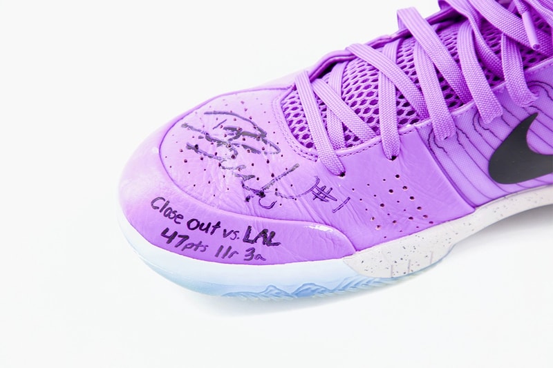 Devin Booker 親筆簽名實戰用 Nike Kobe 4 Protro 即將展開拍賣